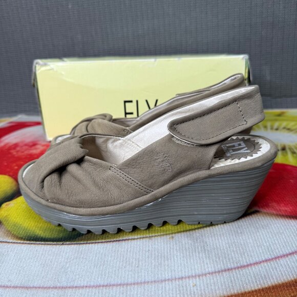 Fly London Women's Beige Wedge Sandals Size 36 Elegant Platform Shoes - Picture 1 of 7